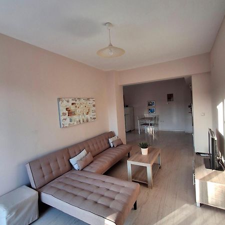 Tasias Apartments Lixouri Exterior foto