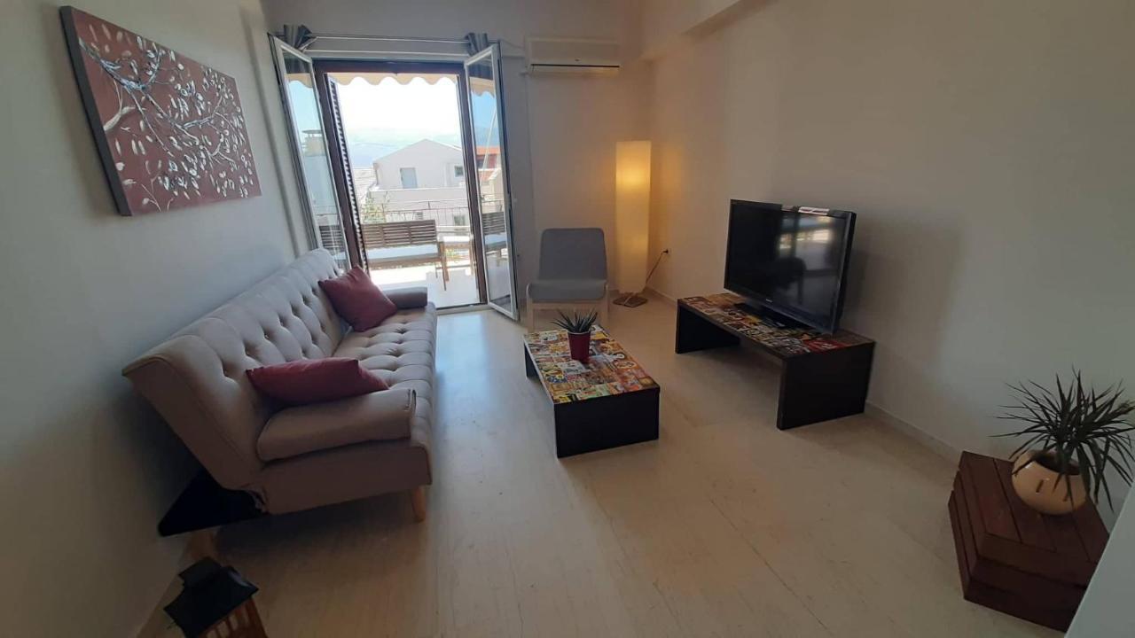 Tasias Apartments Lixouri Exterior foto